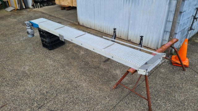 3.18m Long Conveyor