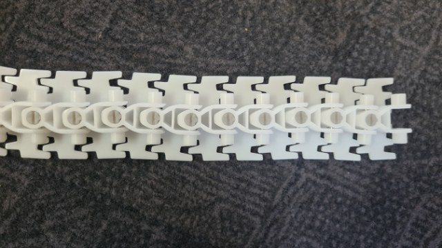 Dorner FSPC-5 Conveyor Chain (5m Rolls)