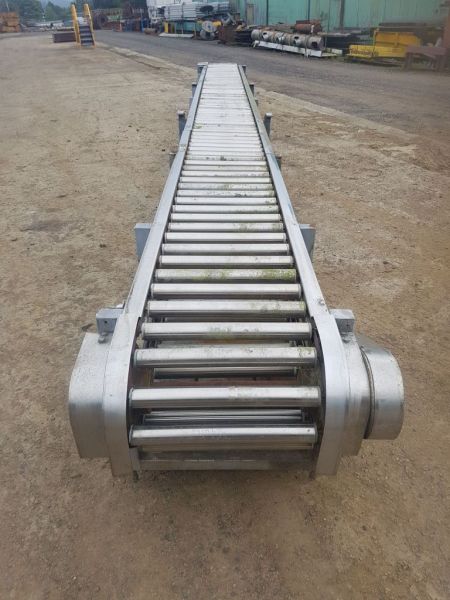 8 Metre Long Stainless Steel Carton Conveyor