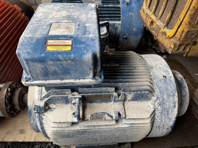 Brook Hansen 110Kw, 1480 RPM, 4 Pole Electric Motor