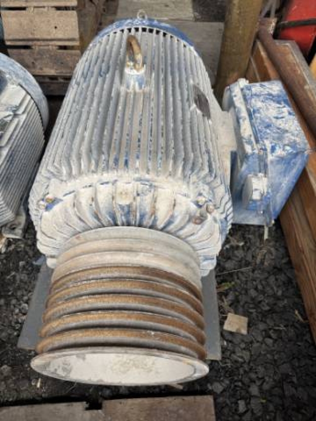 CMG 185Kw, 990 RPM, 6 Pole Electric Motor