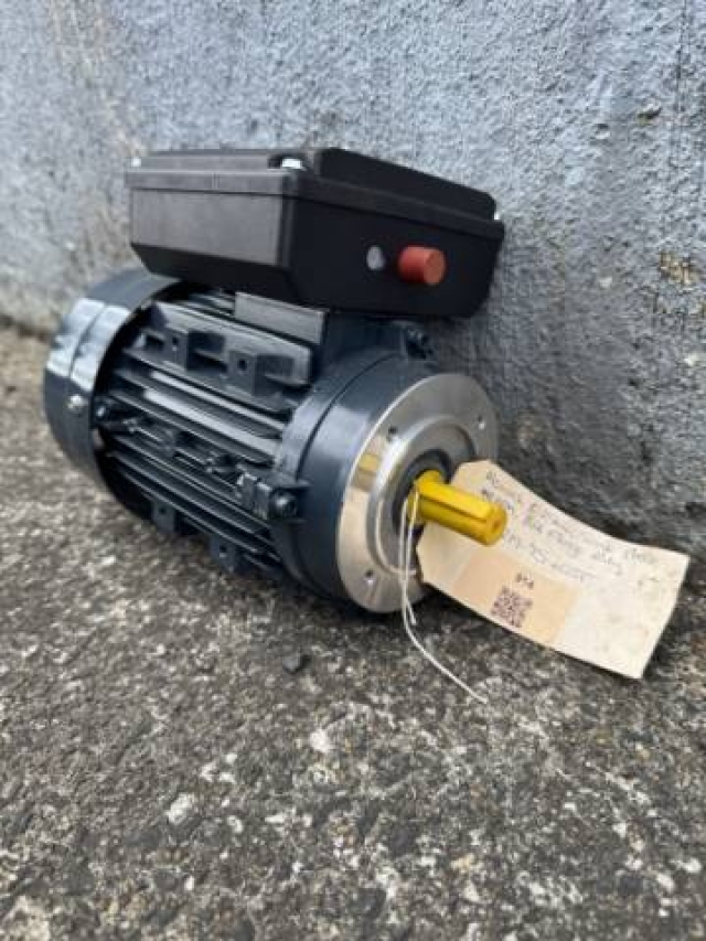 Monarch 0.25Kw - 4 Pole Single Phase Flanged Motor