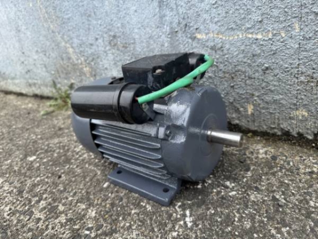 Single Phase 1Hp, 1420 RPM Electric Motor