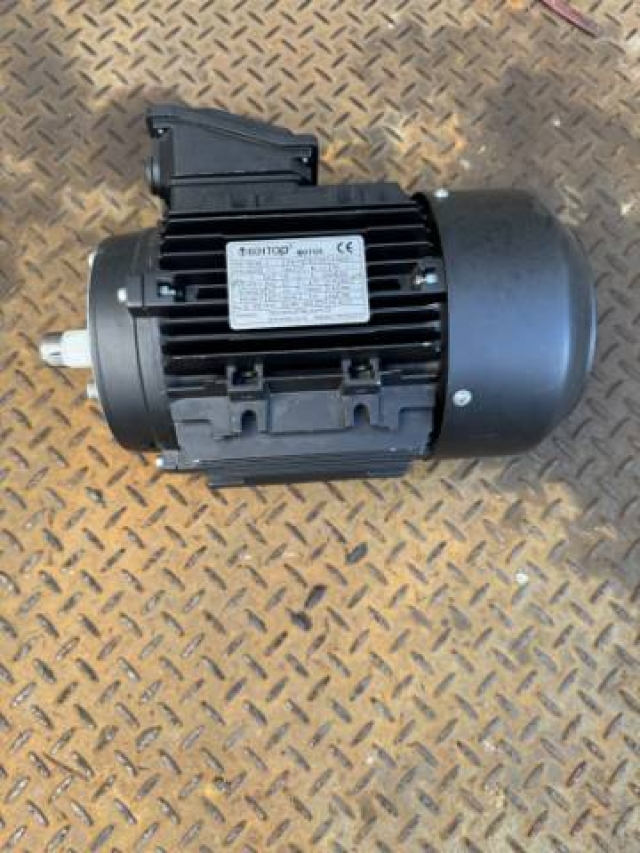 Techtop 2.2Kw, 2900 RPM, 2 Pole Electric Motor