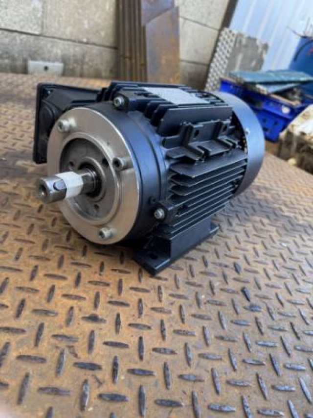 Techtop 2.2Kw, 2900 RPM, 2 Pole Electric Motor
