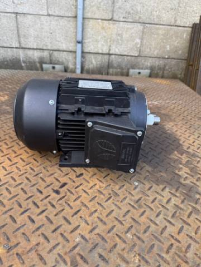 Techtop 2.2Kw, 2900 RPM, 2 Pole Electric Motor