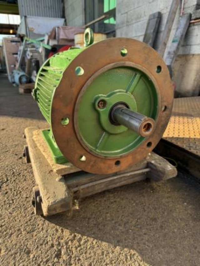 WEG 11Kw, 2950 RPM 2 Pole Foot / Flange Electric Motor