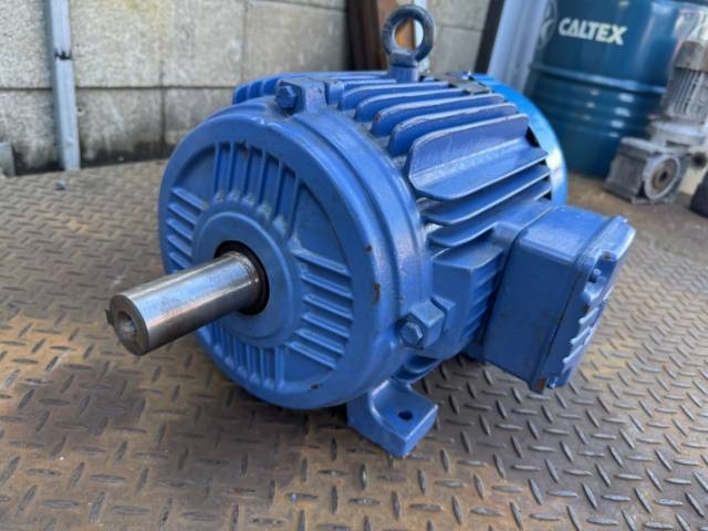 WEG 7.5Kw, 1465 RPM, 4 Pole Electric Motor