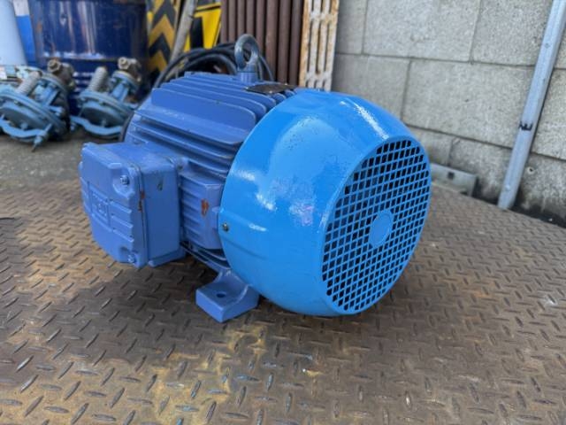 WEG 7.5Kw, 1465 RPM, 4 Pole Electric Motor