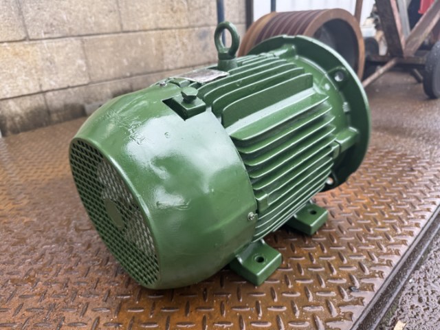 WEG 7.5Kw, 2920 RPM, 2 Pole Electric Motor
