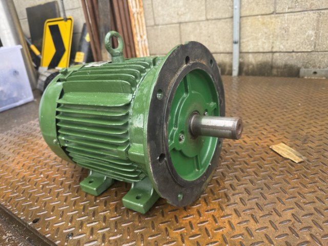WEG 7.5Kw, 2920 RPM, 2 Pole Electric Motor