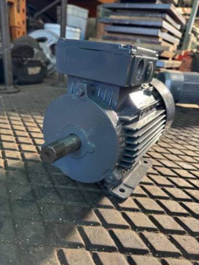 Western Electric 1.5Kw, 1400 RPM Electric Motor
