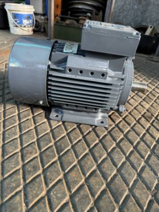 Western Electric 1.5Kw, 1400 RPM Electric Motor