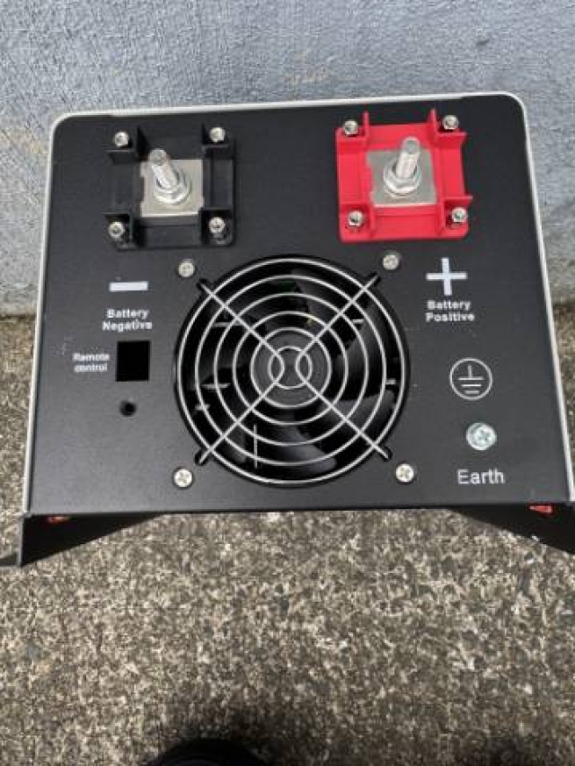 3000 KW, SineWave Combined Inverter and Charger