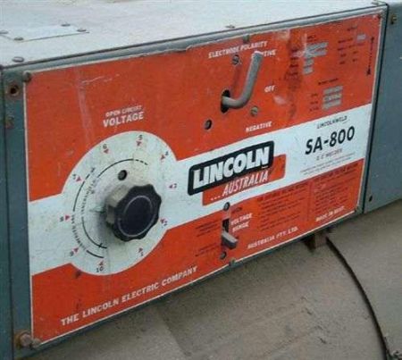 Lincoln welder SA800