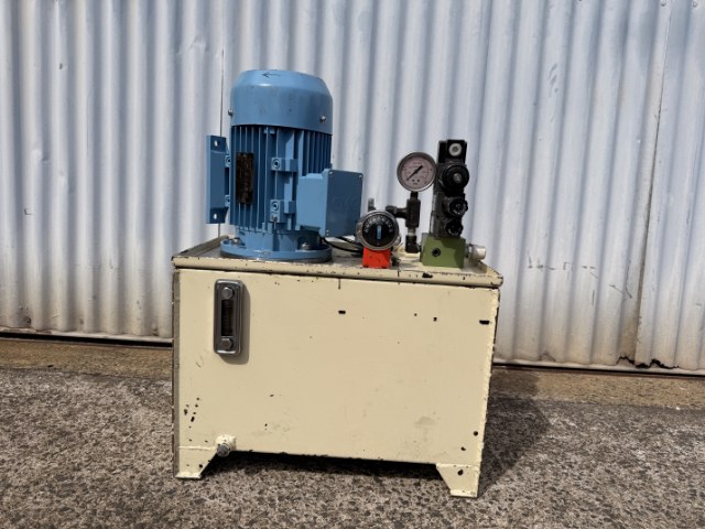 Self Contained 1.5Kw Three Phase Hydraulic Power Pack