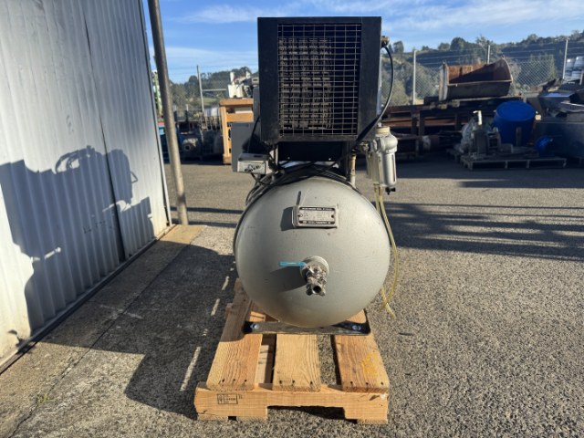 4Kw Hydrovane 504 Air Compressor