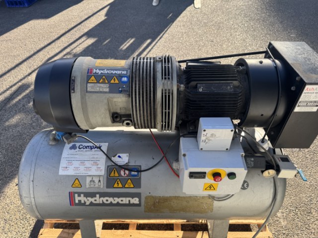 4Kw Hydrovane 504 Air Compressor