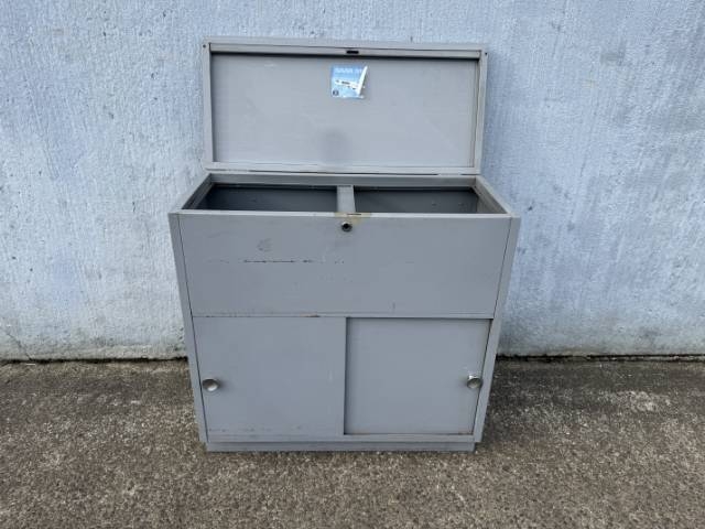 Workshop / Tool Cabinet