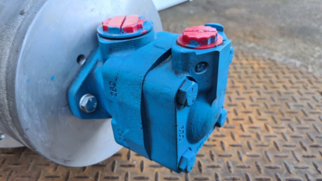 Eaton V20 Hydraulic Vane pump and 7.5Kw Motor