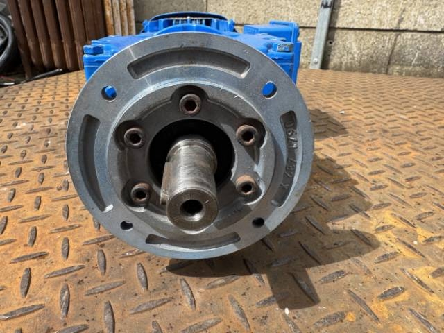 SEW-Eurodrive 0.55Kw, 99.7 RPM, Geared Motor