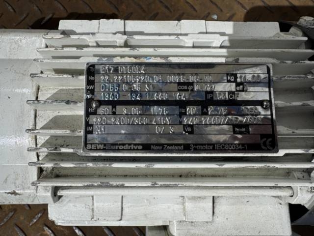 SEW-Eurodriv 0.55Kw, 134 RPM Geared Motor