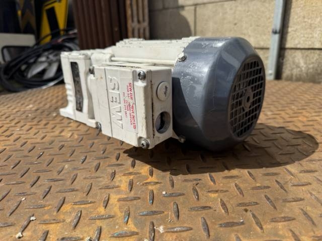 SEW-Eurodriv 0.55Kw, 134 RPM Geared Motor