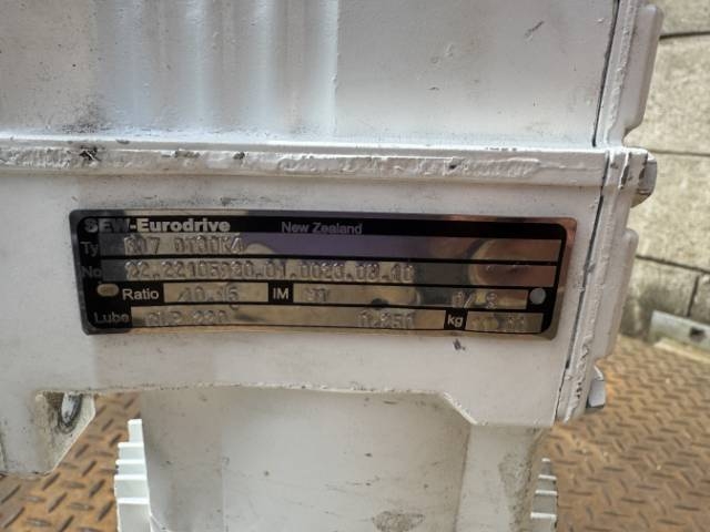 SEW-Eurodriv 0.55Kw, 134 RPM Geared Motor