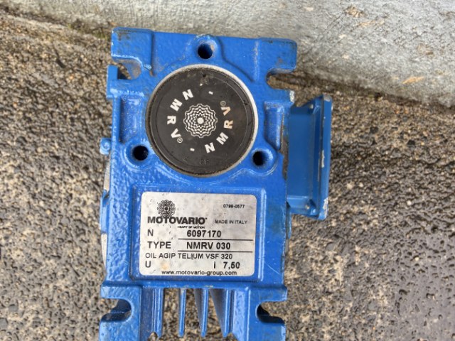 CMG 0.09Kw, 176.6 RPM, Right Angle Geared Motor