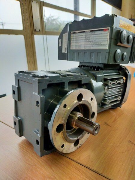 SEW 0.37Kw, 9-29 RPM Geared Motor