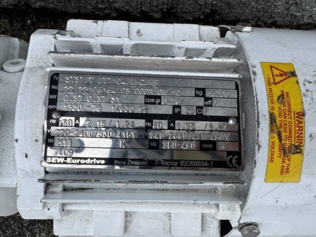 SEW Eurodrive 0.37Kw, 76 RPM Geared Motor