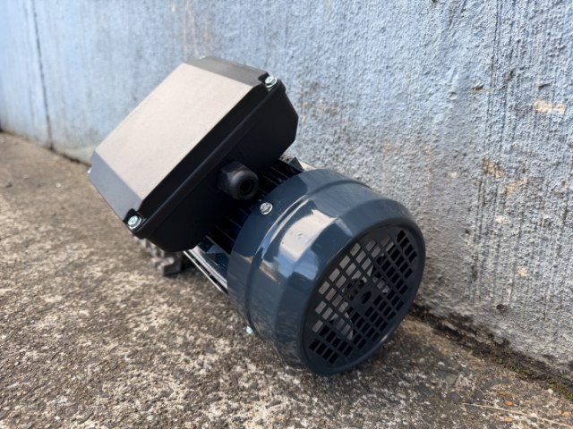 Monarch 0.25Kw, 50 RPM, Single Phase Geared Motor