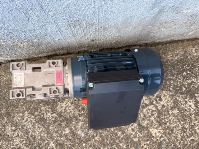 Monarch 0.25Kw, 50 RPM, Single Phase Geared Motor