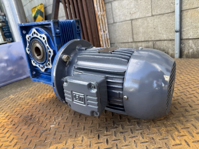 WEG 2.2Kw, 139.6 RPM Geared Motor