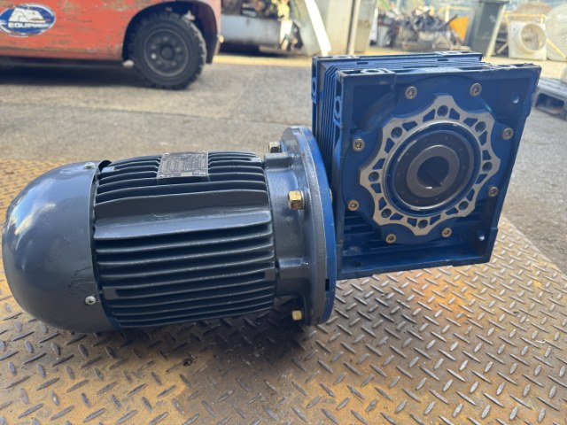 WEG 2.2Kw, 139.6 RPM Geared Motor