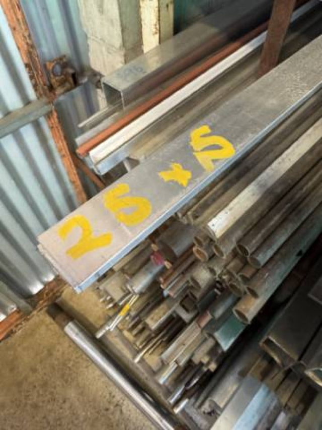New Aluminium 25 x 5 Flat Bar