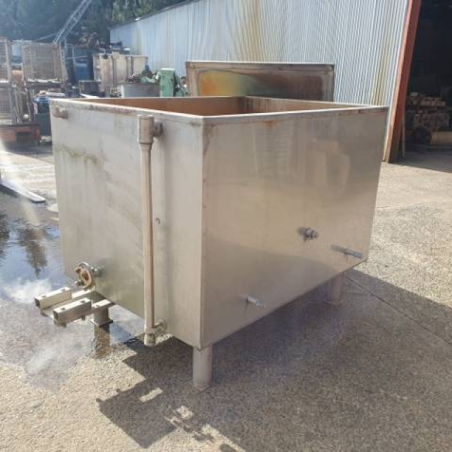 Insulated Stainless Steel Tank