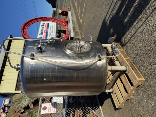 1235 Litre Stainless Steel Tank