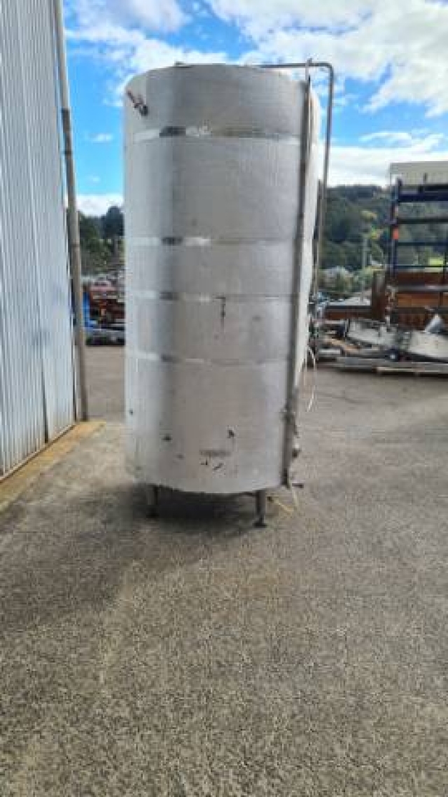 2400 Litre Stainless Steel Vertical Brewery Tank