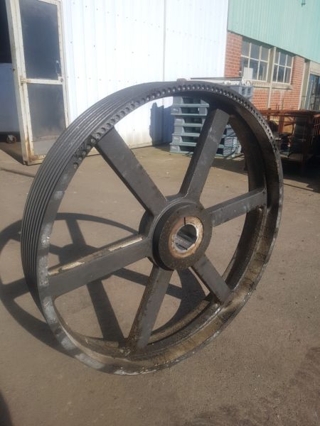 1000mm Diameter B Section Pulley